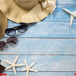 shells, starfish, hats. holiday ideas