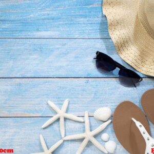 shells, starfish, hats. holiday ideas