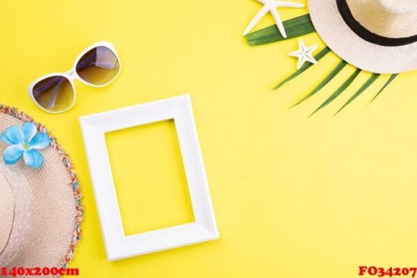 beach accessories picture frame, sunglasses, starfish, beach hat