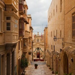 street in old valletta