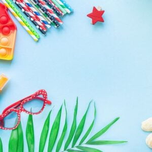 summer background mood, tropical leaf, sun glasses, seashells, f