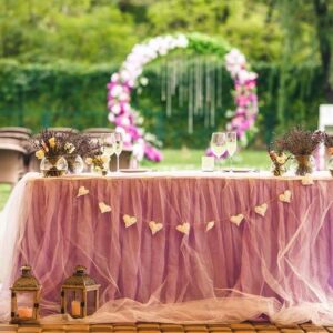 wedding reception table for newlyweds