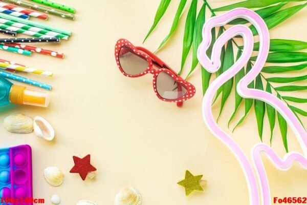 summer background mood, tropical leaf, sun glasses, seashells, f