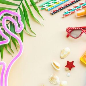 summer background mood, tropical leaf, sun glasses, seashells, f