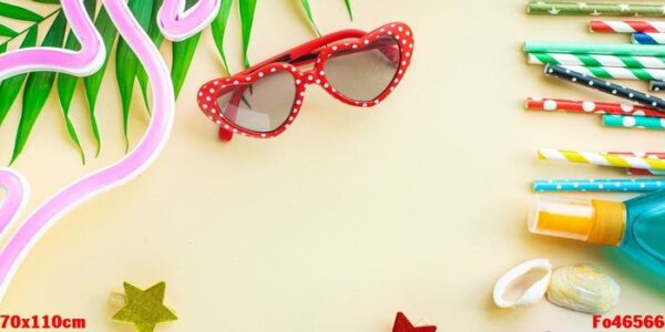 summer background mood, tropical leaf, sun glasses, seashells, f