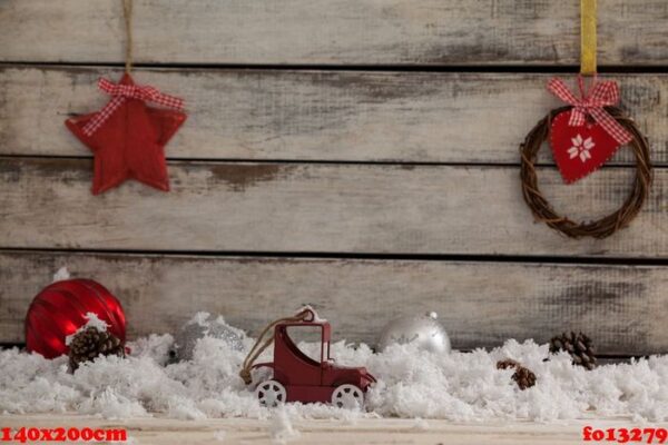 christmas decoration with hanging wreath