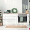 interior,of,kitchen,with,christmas,tree,,mistletoe,wreath,and,counter