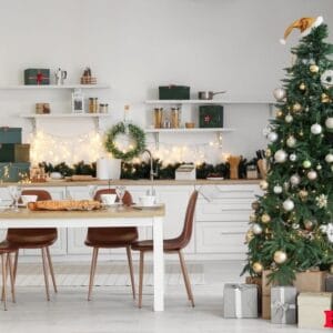 interior,of,kitchen,with,christmas,tree,and,dining,table