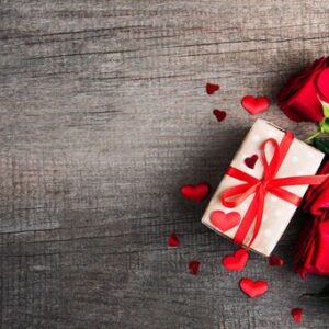 gift box with red roses