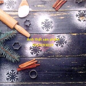 Fo46042 - Phông Giáng Sinh Vải poly Vân Gỗ Đen Họa Tiết Bột Tuyết & Cây Thông - Trang Trí Quay Video, Food Stylist, Livestream Noel Cao Cấp